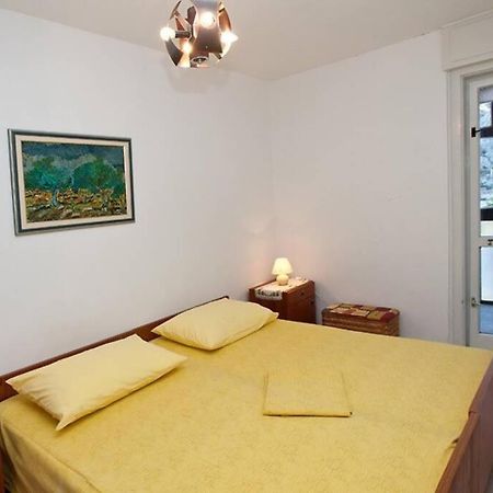 Sara Apartment Punta Omis Near Sandy Beach Omiš Exterior foto